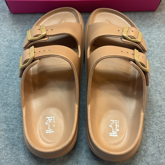 NEW Corkys Cabana Double Buckle Sandals in Tan 9 - Picture 12 of 16